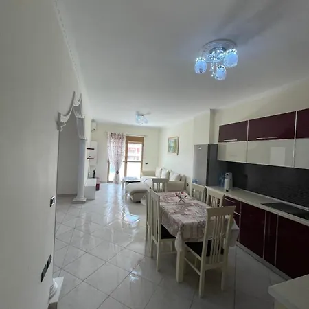 Riviera Apartament *